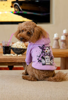 Açık mor Joker köpek hoodie giyen apricot poodle popcorn yanında evde İstanbul'da önden lifestyle görünüm